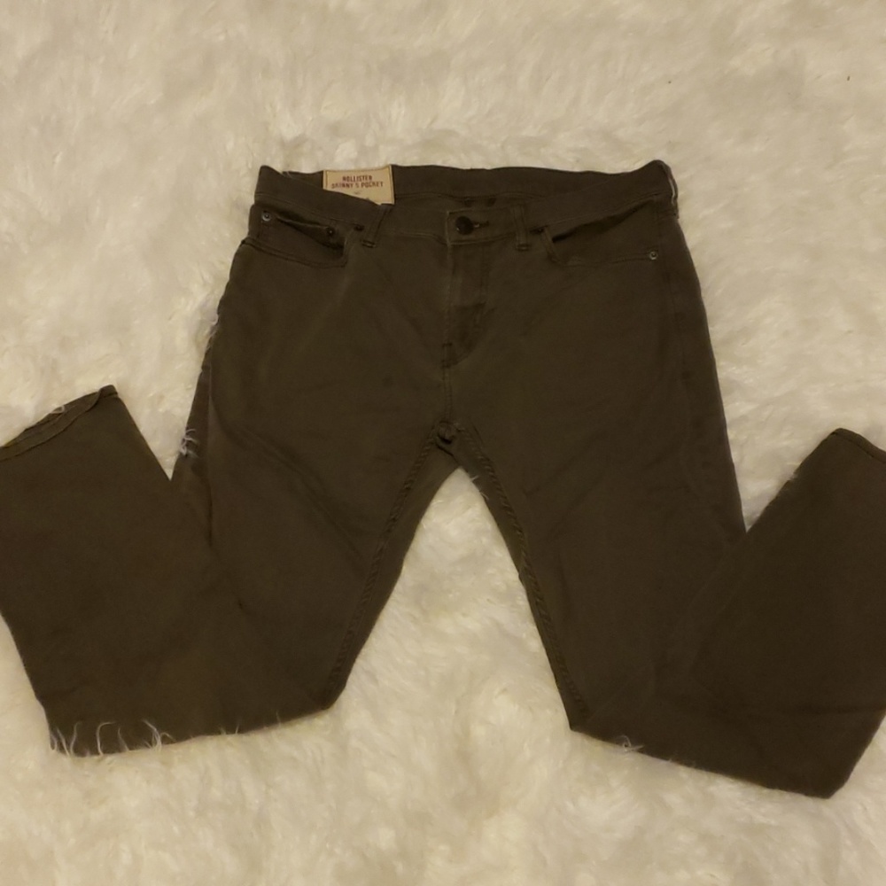 Hollister chinos